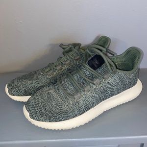 Women’s tubular shadow running shoes!!
